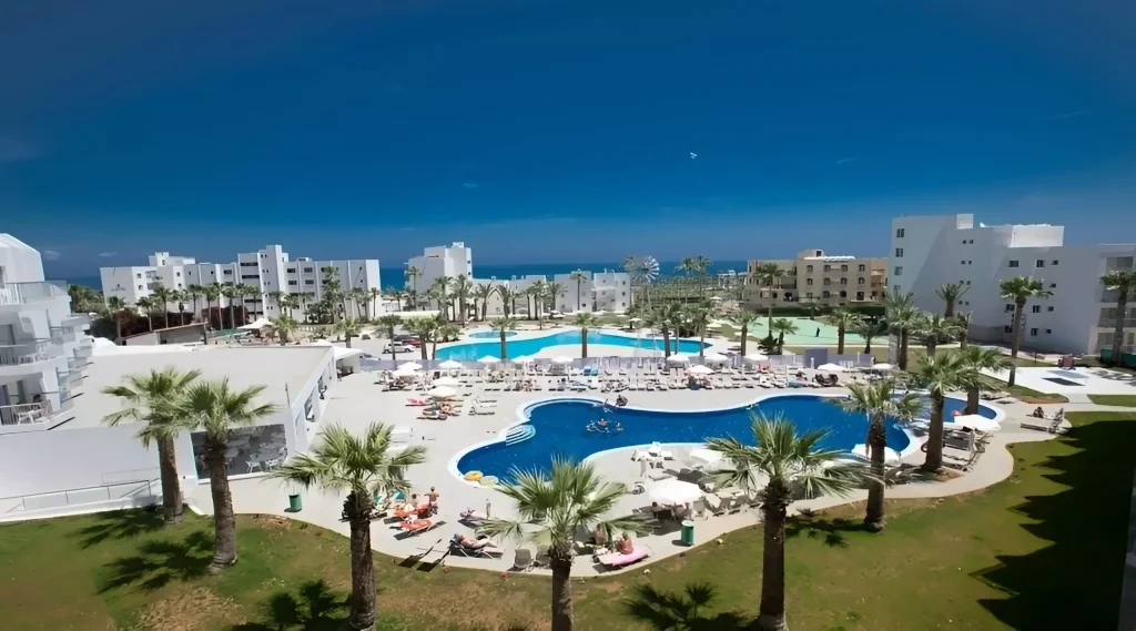 Papantonia hotel apartments protaras 02