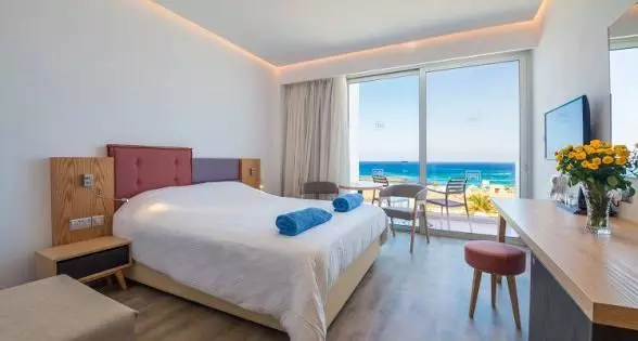 Protaras plaza hotel03